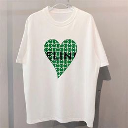 Designermerk Heren Dames Mode Trendy Casual Oversize hartvormige Grafische Letter Afdrukken Ronde Hals Shirt Met Korte Mouwen Lente Zomer T-shirt T-shirt