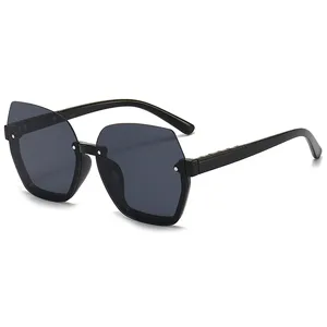 Gafas de sol de marca de diseñador Tendencia de moda Gafas de sol retro Usuarios para hombres o mujeres fuera de las gafas de sol cuadradas con espejo ultravioleta a prueba de rayos UV