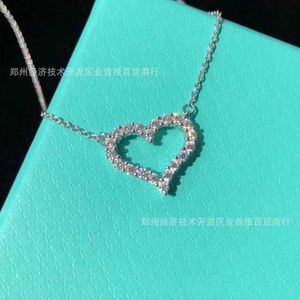 Designer Brand Tiffays Volledige diamant liefde ketting hartvormige holle hanger 925 zilver vrouwelijk