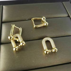 Designer Brand Tiffs Nieuwe U-vormige diamant ingelegde ring Buckle oorbellen Verwijderbare gepersonaliseerde hoogwaardig gevoel p54m