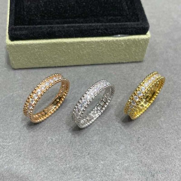 Brand de designer Van 18K Gold Diamond Ring For Women Rose Pure Silver Narrow Edition Instagram Style Luxury Luxury et Design unique avec un sens de haut niveau