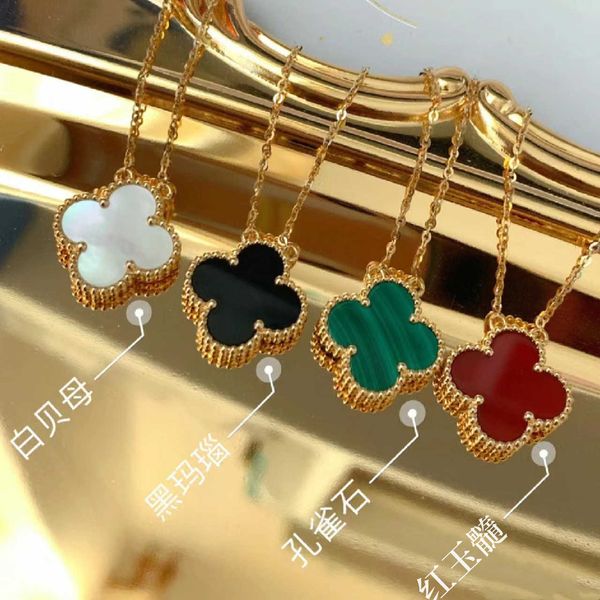 Brand de concepteur Van Clover Collier Glod High Version 18K Electric CNC CNC Button Collier Chaîne Fritillaria Natural Double facette