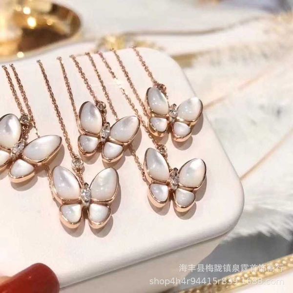 Brand de créateur Van High Edition White Beimu Full Diamond Butterfly Collier pour femmes 18k Rose Gold Lock Lock Chain et simplicité