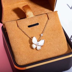 Brand de créateur Van High Version Butterfly Collier femelle Fritillaria White S925 Pure Silver Rose Gold Elstuds Collar Chain Color Protection