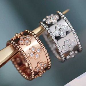 Designer merk van caleidoscoop ring goud dik vergulde 18k roségoud met diamanten randontwerp trendy en modieus