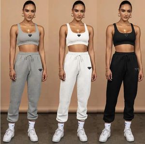 Designer Brand Women's Tracksuits dames navel-baring tanktop tie-up broek Tweedelende sportfitness looppak joggende kledingvest zweetbroek set