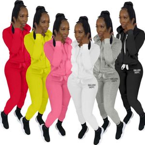 2024 Diseñador Marca Mujeres Chándales Trajes de jogging Carta Conjuntos de 2 piezas Trajes de manga larga Ropa deportiva Sudaderas con capucha Chaqueta Pantalones Sudaderas Otoño Ropa de invierno 8875-2