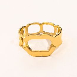 Designer Branded Letter Band Ringen Vrouwen 18K Verguld Verzilverd Roestvrij Staal Liefde Bruiloft Sieraden Benodigdheden Ring Fine Carving Finger RingSize 6/7/8/9