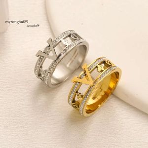 Juwelierring Designer Brief Letter Bandringen vrouwen goud sier vergulde kristallen roestvrij staal liefde bruiloft sieraden benodigdheden fijne snijvinger ring 3 stijl