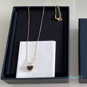 Collier de créateur en laiton classique, Double lettre, pendentif cœur en or noir, en cuivre, bijoux de charme pour femmes, cadeau Surprise pour sœur