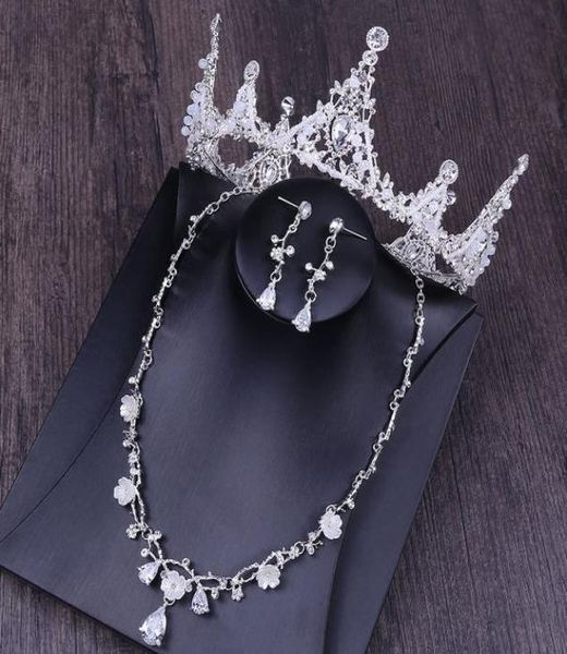 Coiffes de mariée de créateur, collier, boucles d'oreilles, trois pièces, accessoires pour robe de soirée de mariage, ornés de diamants, fête d'anniversaire 3026247