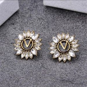 Ontwerper Broche Pins Diamond Circulariteit Bloem Broches Vrouwen Sieraden Luxe Elegante Broches Damesmode Broche Pin Heren Gift2918