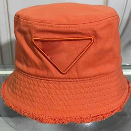 Designer Frayed Bucket Hats Caps For Heren Dames Tassels Borduurwerk Katoen Bonnets Fashion Luxe Zon Bescherming Zomer Beach Vacation Vacation Hoofddeksels Oranje