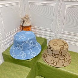 Sombrero de cubo de diseñador Sombrero ajustado Hombres mujeres Sombrero anti-sol Carta Visera de lujo Diseño de temperamento Moda Todo fósforo Sombrero Pareja Sombrero de viaje