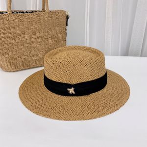 Diseñador Cubo Sombreros Little Bee Sombreros de ala ancha Carta de lujo Diseñador Sun Protect Mujer Verano Empalme Sombrero de copa transparente Casual Street Fashion Hat