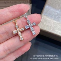 Baojia – collier en os de serpent pour femmes, bijoux de styliste, croix en or Rose 18 carats, chaîne complète en diamant pour couples, usine en direct