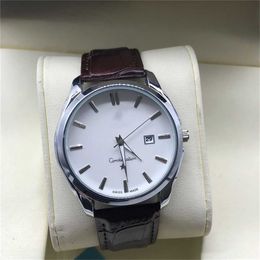 Diseñador Business OuJia Leisure Barra Cheap Quartz Belt Three Needle Watch