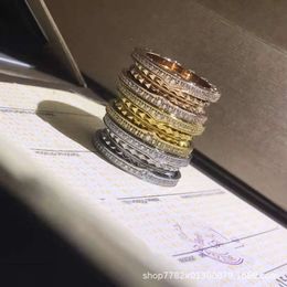 Designer Bvlgary Jewelry High Version Willow Nail Diamond Corner avec des bagues en diamant des deux côtés Bague de couple à la mode et polyvalente
