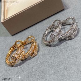 Designer Bvlgarys925 Bijoux Bulgarie Bulgarie 925 STERLING Silver Baojia Full Diamond Snake Oreille d'oreille en os plaqué avec une oreille en forme de serpent diamant incrusté en or 18k