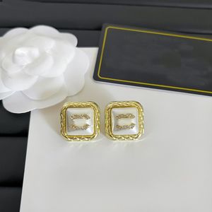 Designer C Boucle D'oreille Marque De Luxe Stud Boucle D'oreille Femmes Mode Bijoux En Métal Lettre Ville Cristal Perle Or Boucles D'oreilles bijoutier Femme Cadeau