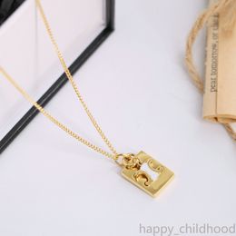 Collier pendentif lettre C de styliste, marque classique, bijoux pour femmes, accessoires de fête
