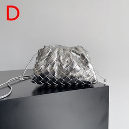 Mini Designer Cloud Handbag 22 cm Sac de tissage de tissage Sac de soirée de tissage de haute qualité avec boîte LB117V