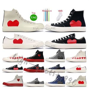 Chaussures de toile de créateurs Baskets décontractées des années 70 Fashion Love imprimé petites chaussures blanches Noir blanc gris bleu rouge semelle intermédiaire chaussures de sport classiques pour hommes et femmes