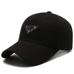 Cape de créateur Couleur solide RA Lettre design Hat Hat de tempérament Da Temperament Match Style Ball Caps Ball Men Women Baseball Cap nord P4