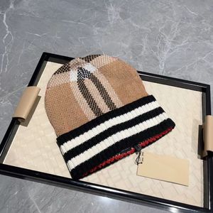 Designer Caps Beanie luxe tricoté chapeau populaire chapeau d'hiver cachemire Bonnet extérieur décontracté très bon