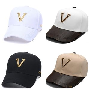 Designer Caps Mode Casquette de baseball chapeaux Hommes Femmes Sports 14 Couleurs Forward Cap Casquette Réglable Fit Hat