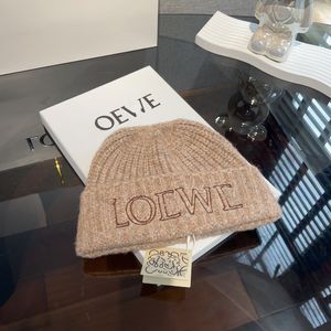 Chapeau tricoté en laine pour femmes, bonnet loewe, bonnet d'hiver en cachemire tissé, chapeau chaud pour hommes, cadeau d'anniversaire