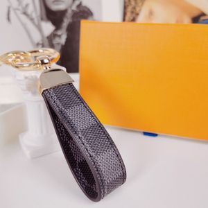 porte-cartes de designer exquis porte-clés en cuir clés de luxe porte-clés mignon pour femmes hommes noir métal blanc petits accessoires de bijoux 19CL orange bleu blanc jaune
