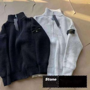 Diseñador Cardigan Stones Suéter Tejido de alta calidad Stones Island Suéter Chaqueta Carta de moda para hombres Blanco Negro Ropa de manga larga 601 833