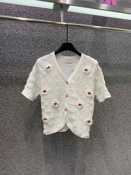Cardigan de styliste t-shirt col en v, pull tricoté pour femme, cardigan à la mode, patchwork de boutons de fleurs