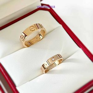 Designer Carter-ringen voor dames en heren Klassieke LOVE-ring Goud 18K Rose Screw-patroon Eén woord breed Narrow Single Diamond Three met originele doos