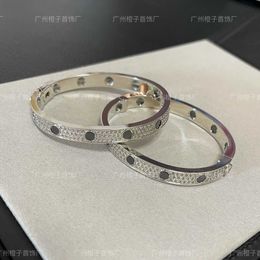 Designer Cartres Bracelet CNC Precision Edition Black Nail pour hommes Full Sky Star Trois rangées de diamants avec style de couple en céramique de haute qualité