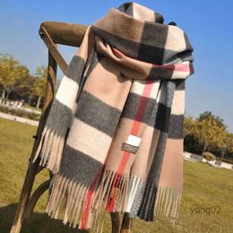 Designer Cashmere Scarf Winter Women and Men Lange Kwaliteit Hoofdband Fashion Classic Gedrukte check Big Plaid ShawlSpJS3