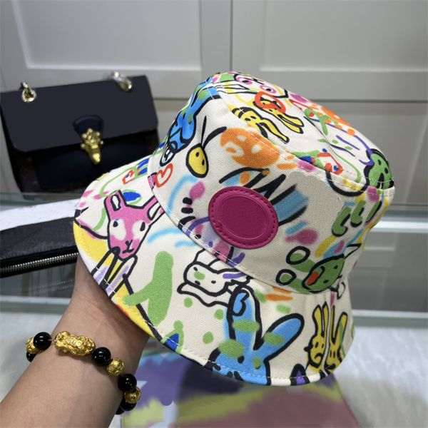 Diseñador Casual Bucket Hat Gorra de béisbol para mujer Moda para hombre Casquette Graffiti Style Lovers Buckets Sombreros