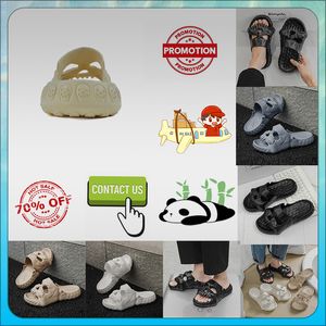 Designer Casual Platform Skelet Hoofd Grappig Eén woord Drag Slippers Vrouw Lichtgewicht slijtvaste ademende zachte zolen sandalen Platte zomer