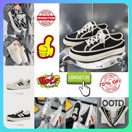 Designer Casual Platform Trainer Toile Sports Sneakers Board Chaussures pour femmes Hommes Anti Slip Résistant à l'usure Blanc College Gum Flat Fashion Style Loisirs