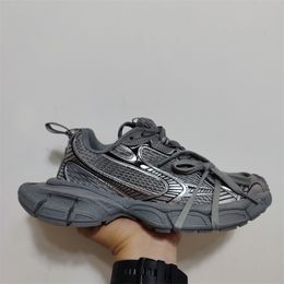 Diseñador zapatos casuales 3xl zapatilla de zapatilla negra plateado gris gris amarillo paris fábrica entrenador de la pista de malla maldita nylon aumento de zapatillas de zapatillas para hombres corriendo caminata