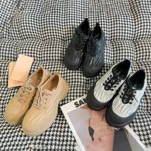 Diseñador zapatos casuales zapatos de moda de moda de lujo para caminata de baloncesto vintage para hombres primavera de viaje al aire libre