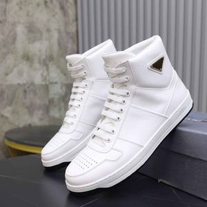 Designer vrijetijdsschoenen Heren sneakers skateschoenen Rubberen trainers Platform sneaker Veelkleurige skateschoenen met veters Hoge top mode hardloopschoen maat 38-46 met doos