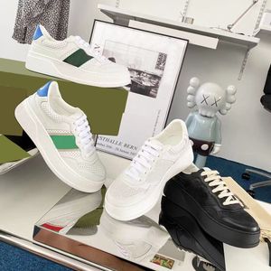 Designer Casual Shoes Presbyopia Biscuit schoenen Men Dames Leer Dikke Soled Sneakers Luxe Witbruine sporttrainers met doos