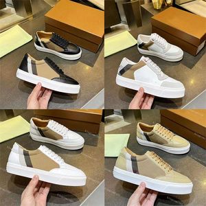 Zapatos casuales de diseñador, zapatillas de deporte de algodón a cuadros Vintage para hombres y mujeres, zapatillas bajas con patrón de rayas, mocasines de lona de gabardina