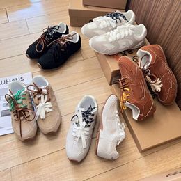 Designer Casual Shoes Femme Shoes Sports Trainers Miu New Joint Name Sneakers Nubuck Leather Mesh Mouton Doublage 35-40 2024 Top Quality Ladies Casual Shoe Luxuriou