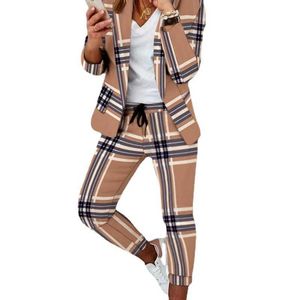 Diseñador Casual Ropa de mujer 2023 Nuevos trajes de dos piezas Trajes pequeños multicolores de manga larga