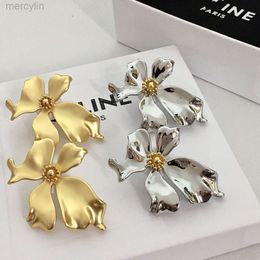 Designer Celine Jewelry Celins Sailins New Celi Style Flower Oreads Exagérer la personnalité de l'atmosphère Ins Super Fairy Petal Femme