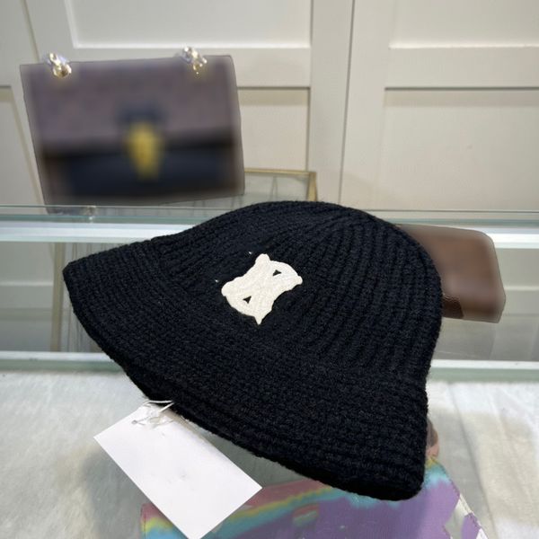 Diseñador Celns Beanie Moda estilo elegante novedad a prueba de viento cálido desgaste interior y exterior fiesta de esquí