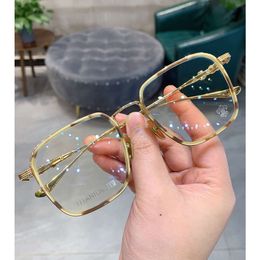 Diseñador Ch Cross Glasses Frame Chromes Marca Gafas de sol Gafas Trendy Heart Luxury Marcos de alta calidad Envío gratis 2024 24s4